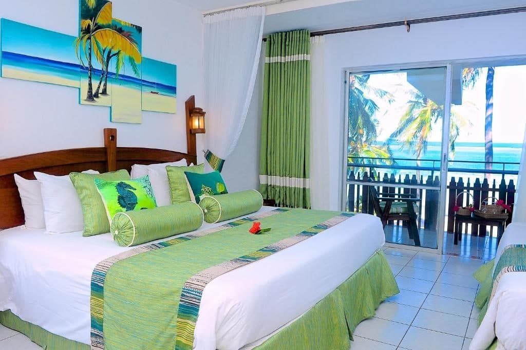 Voyager Beach Resort view 3